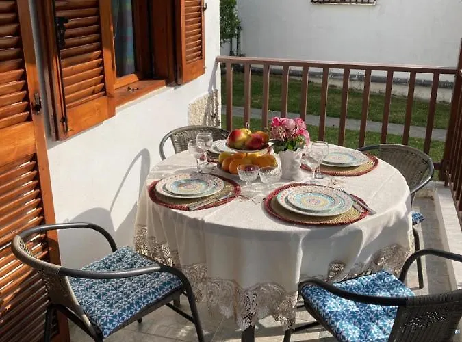 Garden Pefkochori
